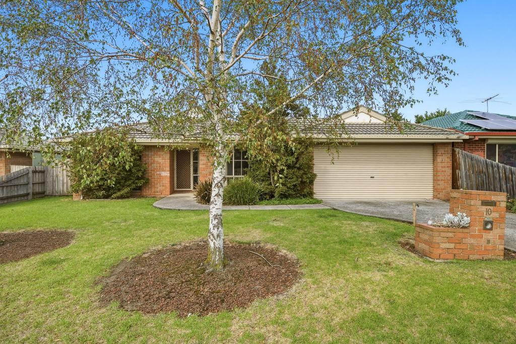 10 Millbank Pl, Cranbourne, VIC 3977