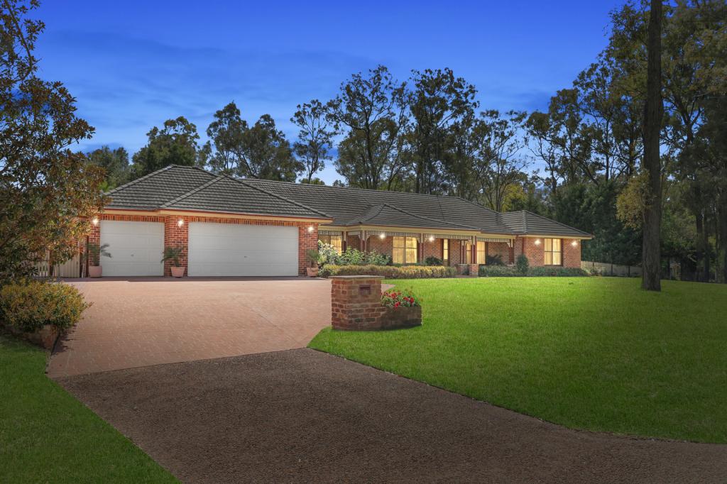 38 ARCHER LANE, WINDSOR DOWNS, NSW 2756