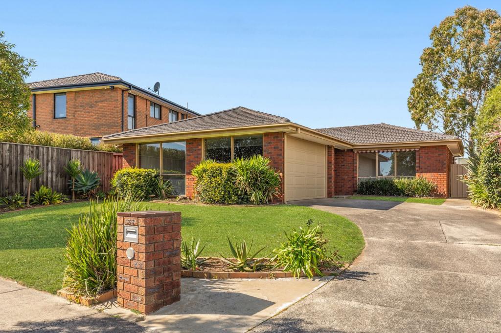 35 St Boswells Ave, Berwick, VIC 3806