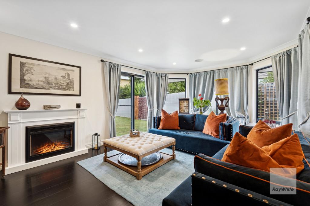 47 Middle Park Dr, Point Cook, VIC 3030