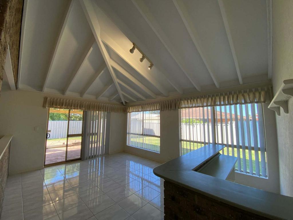 508 Safety Bay Rd, Waikiki, WA 6169