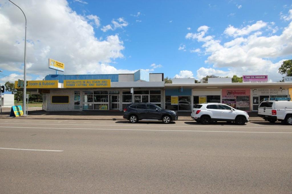 Shop C/215 Charters Towers Rd, Hyde Park, QLD 4812