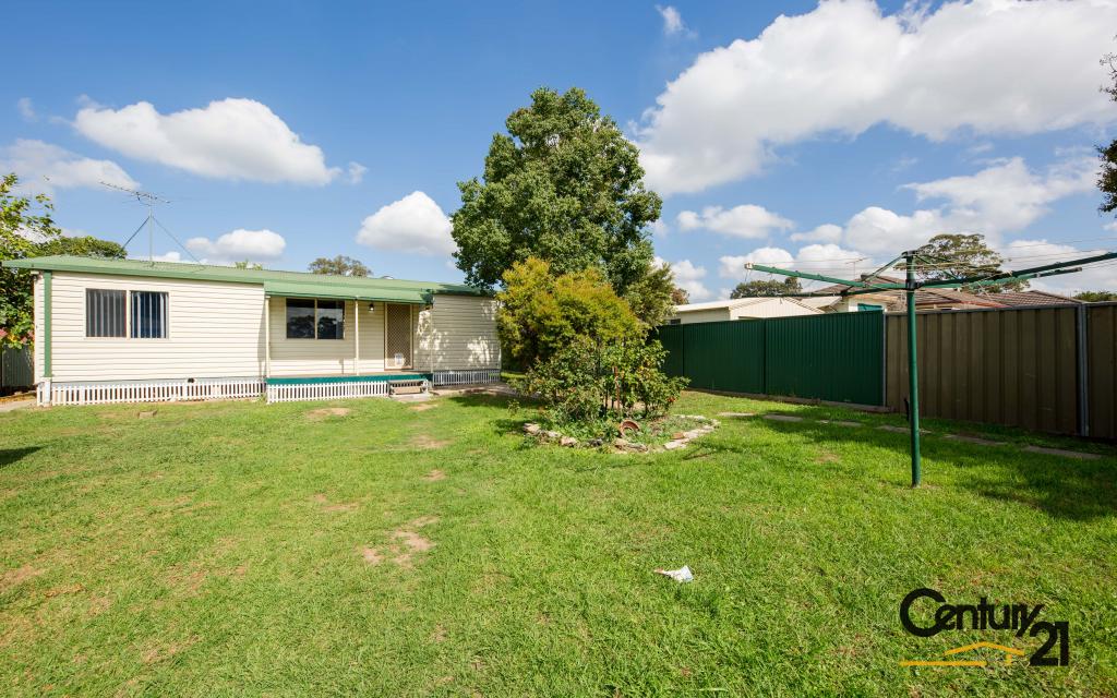 59 Parliament Rd, Macquarie Fields, NSW 2564