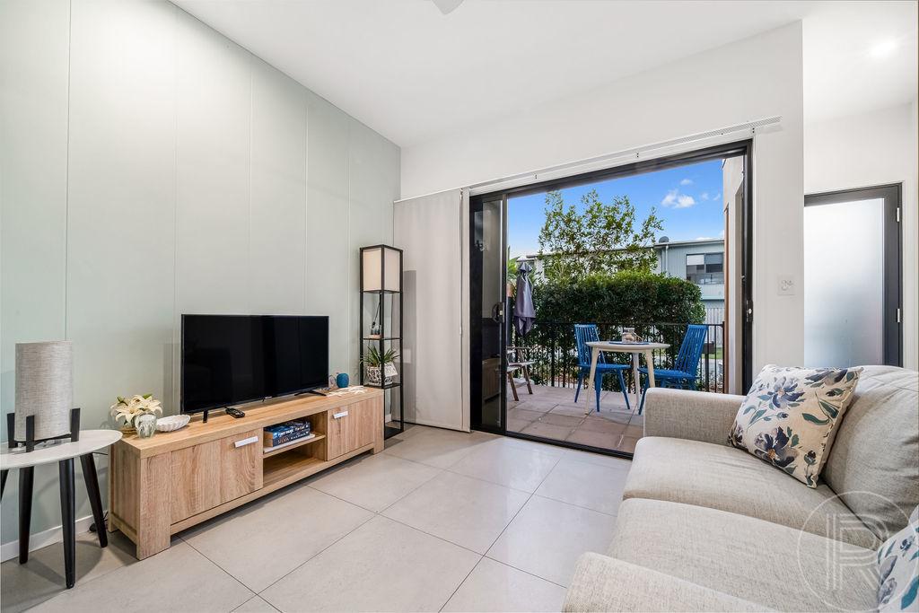 1/64 ST QUENTIN AVE, MAROOCHYDORE, QLD 4558