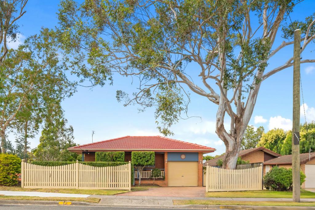 12 Ridgeway Ave, Southport, QLD 4215