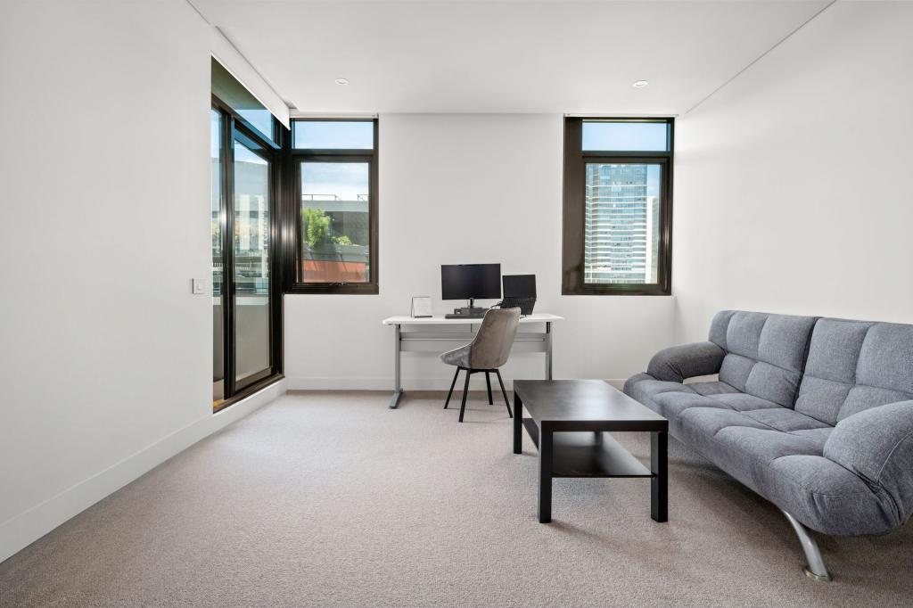 826/8 Lapwing St, Wentworth Point, NSW 2127