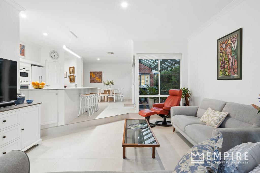 76A IRWIN ST, EAST FREMANTLE, WA 6158
