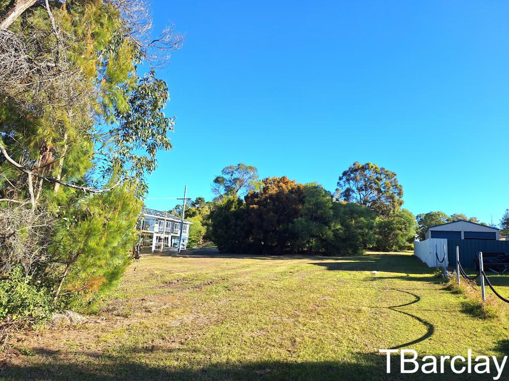 51 Timothy St, Macleay Island, QLD 4184