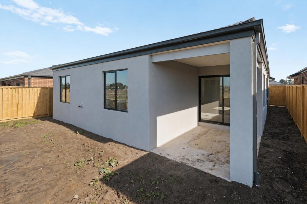 24 Grevillea Cct, Clyde, VIC 3978
