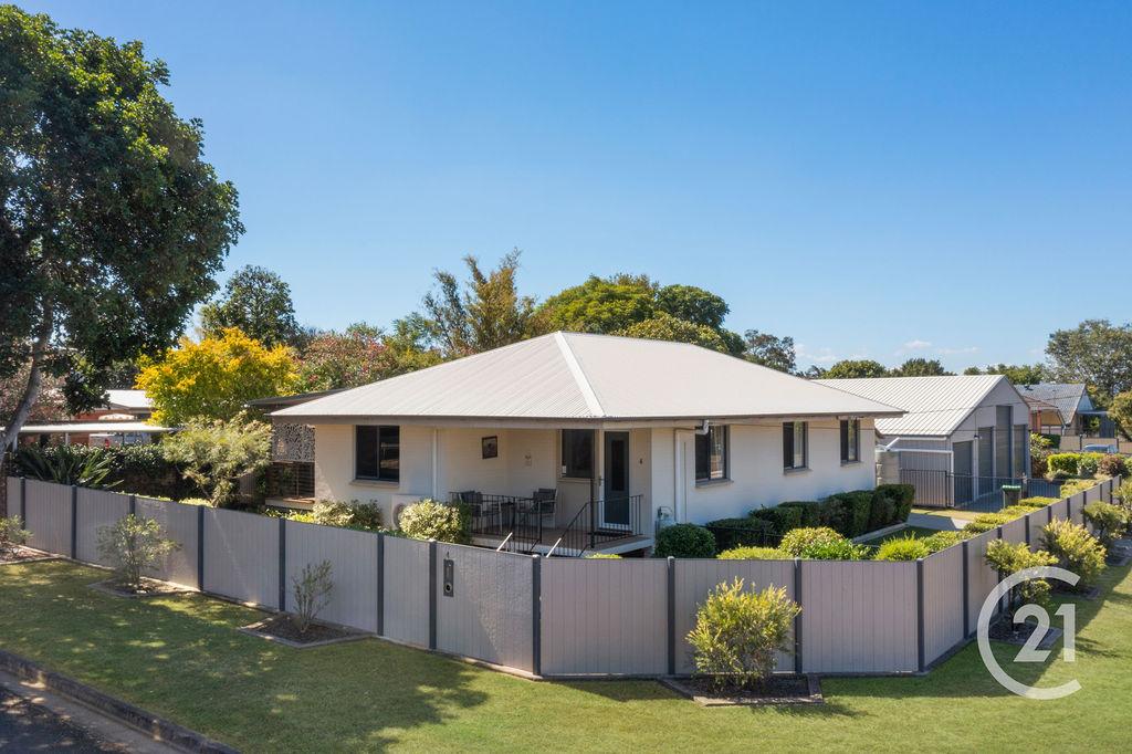 4 Oak St, One Mile, QLD 4305