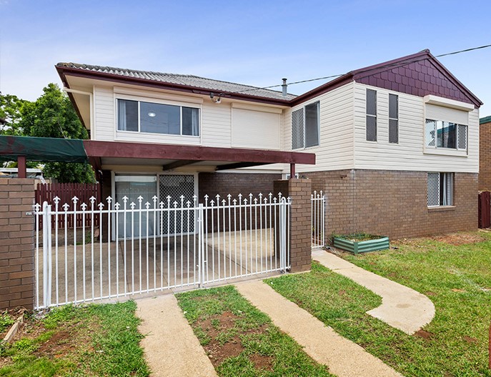 16 Sparkes Rd, Bray Park, QLD 4500