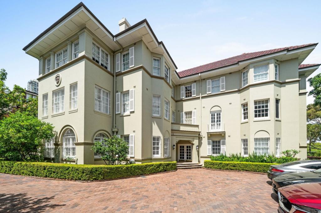 2/14a Darling Point Rd, Darling Point, NSW 2027