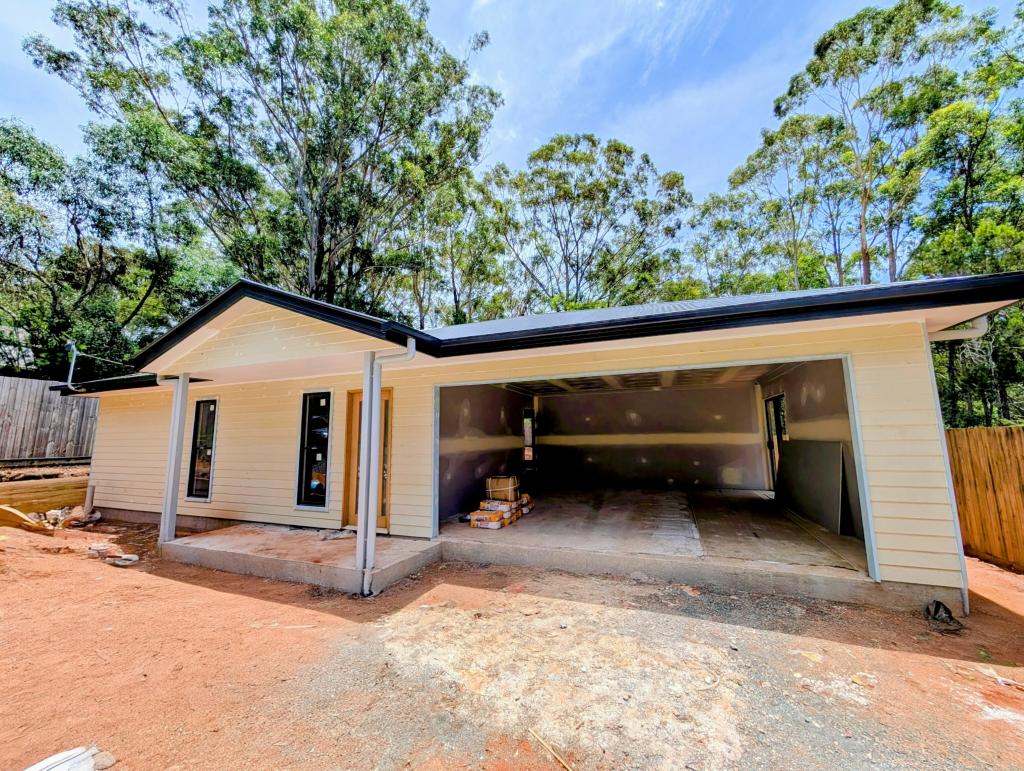 110 Highland Ridge Rd, Russell Island, QLD 4184
