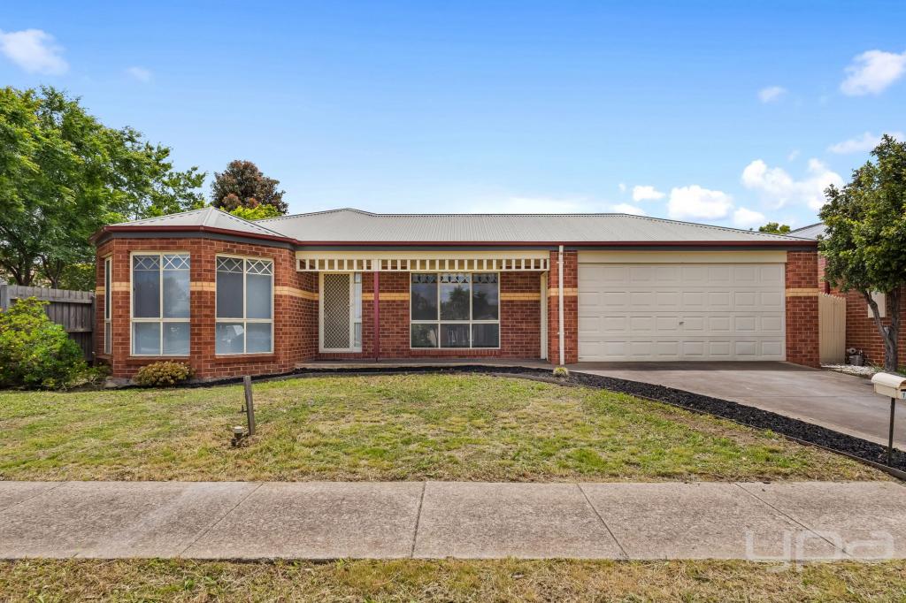 17 Jindabyne Ave, Taylors Hill, VIC 3037