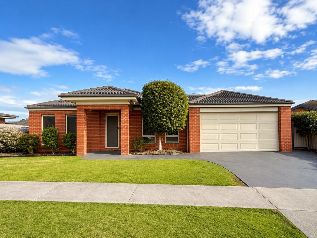 3 Mistana Ct, Eastwood, VIC 3875