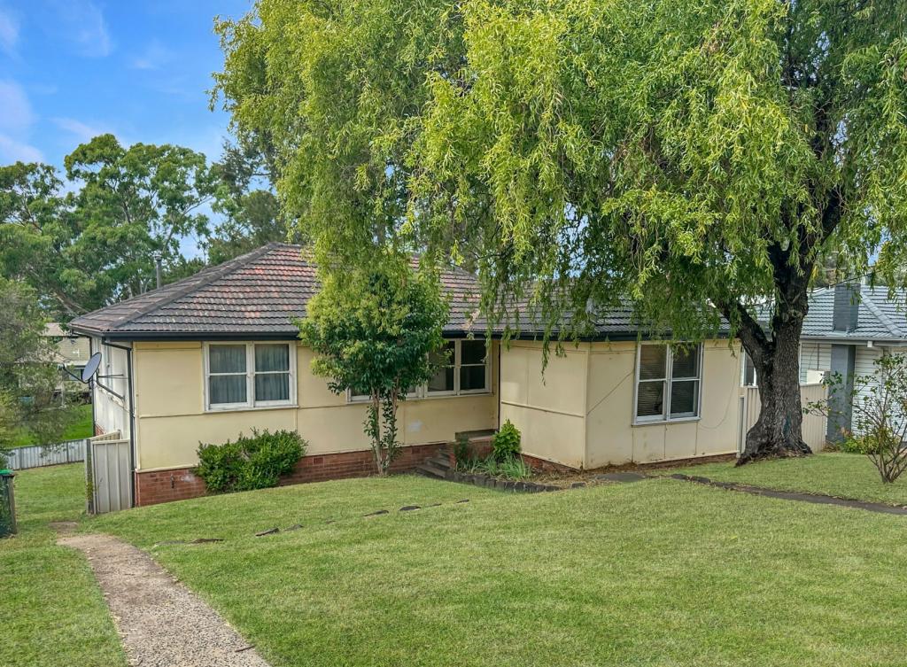 6 Owen Way, West Bathurst, NSW 2795