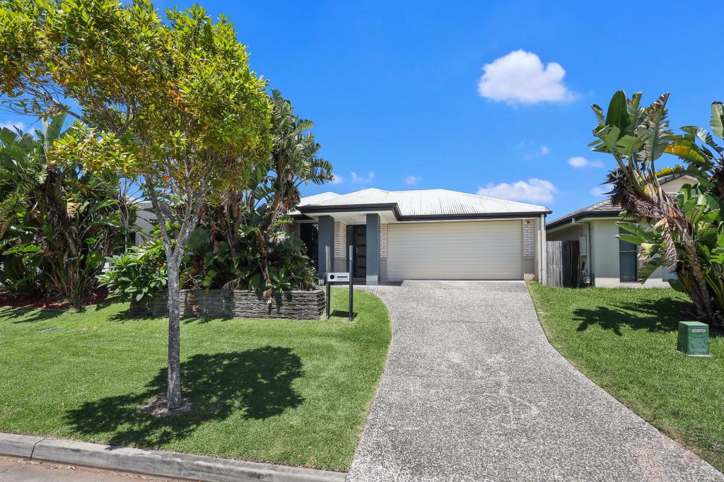 5 BEAUMONT DR, PIMPAMA, QLD 4209