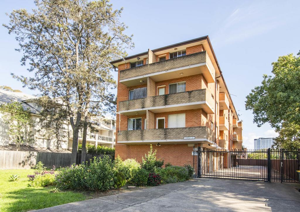 8/7 First St, Kingswood, NSW 2747