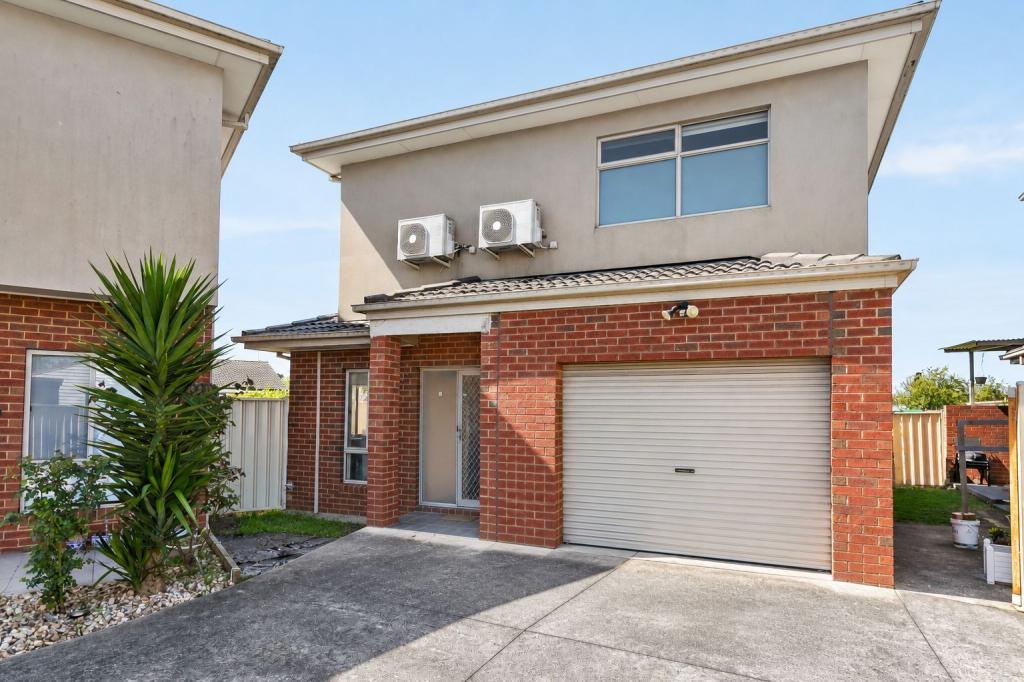 2/27 Apollo Cres, Dallas, VIC 3047