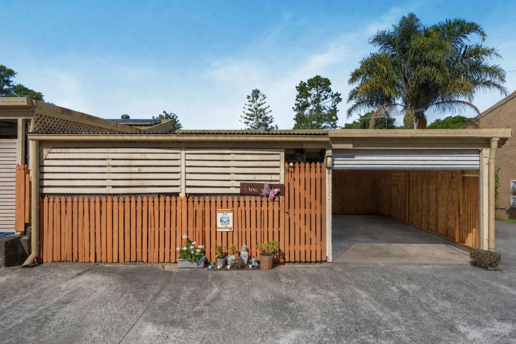 3/3 BRUCE RD, WOODRIDGE, QLD 4114