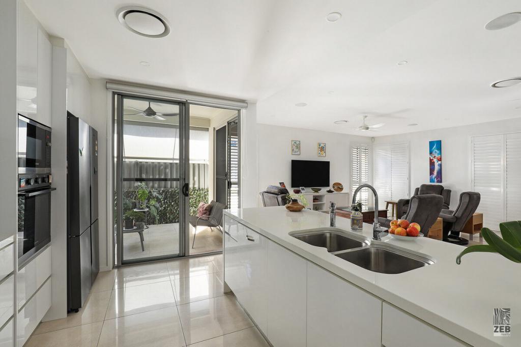 11/596 David Low Way, Pacific Paradise, QLD 4564