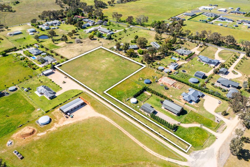 195 Shreeves Rd, Molong, NSW 2866