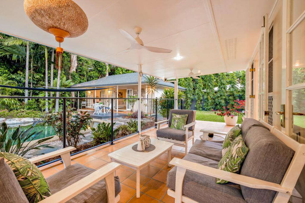 25 Gibson Cl, Clifton Beach, QLD 4879