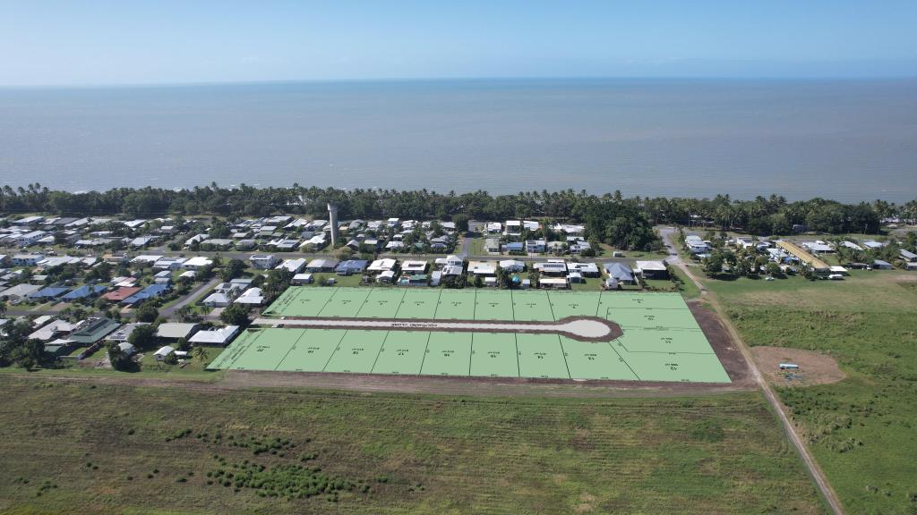 Coulthard Cl, Newell, QLD 4873