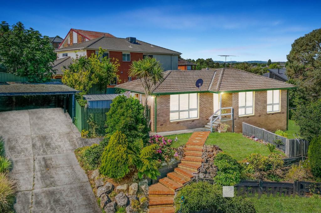 10 John Edgcumbe Way, Endeavour Hills, VIC 3802