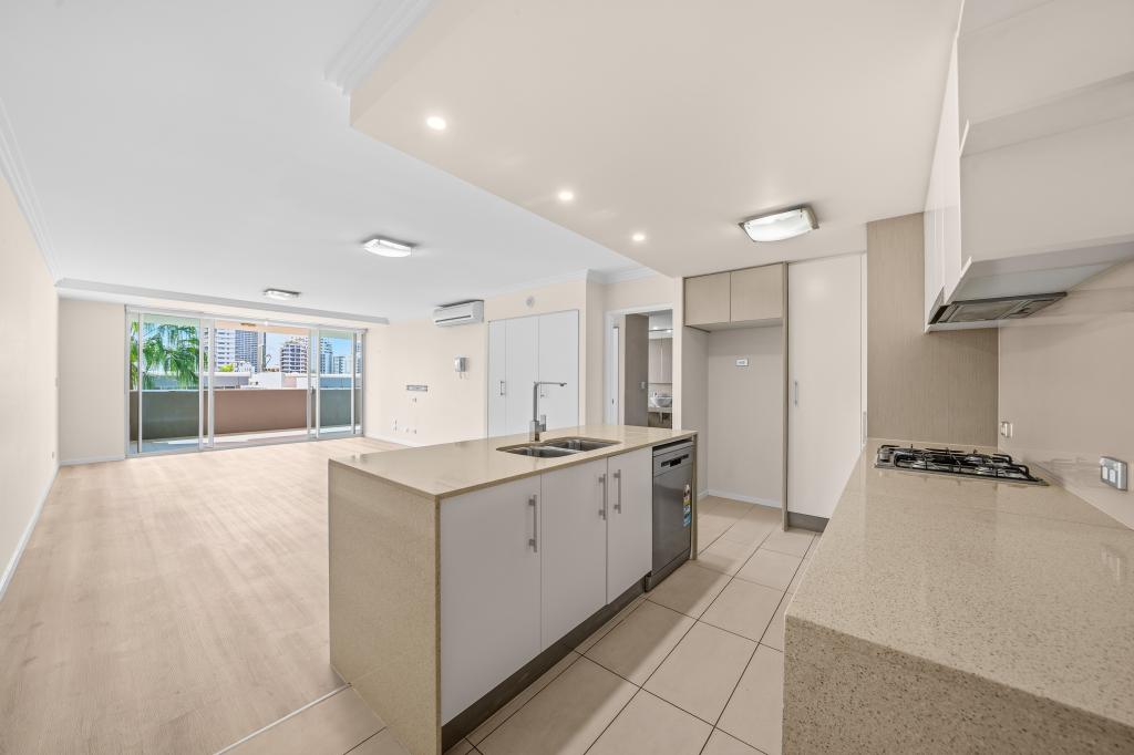 21/53 Darrambal St, Chevron Island, QLD 4217