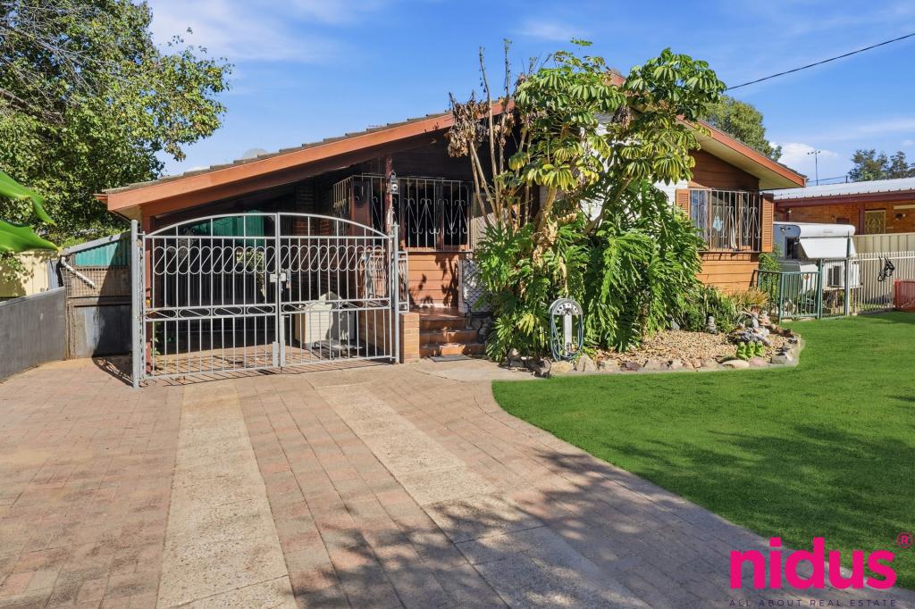 83 Manila Rd, Lethbridge Park, NSW 2770