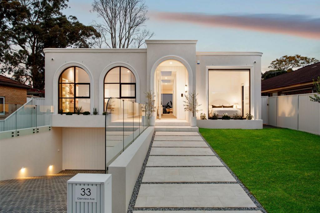 33 Glenview Ave, Revesby, NSW 2212