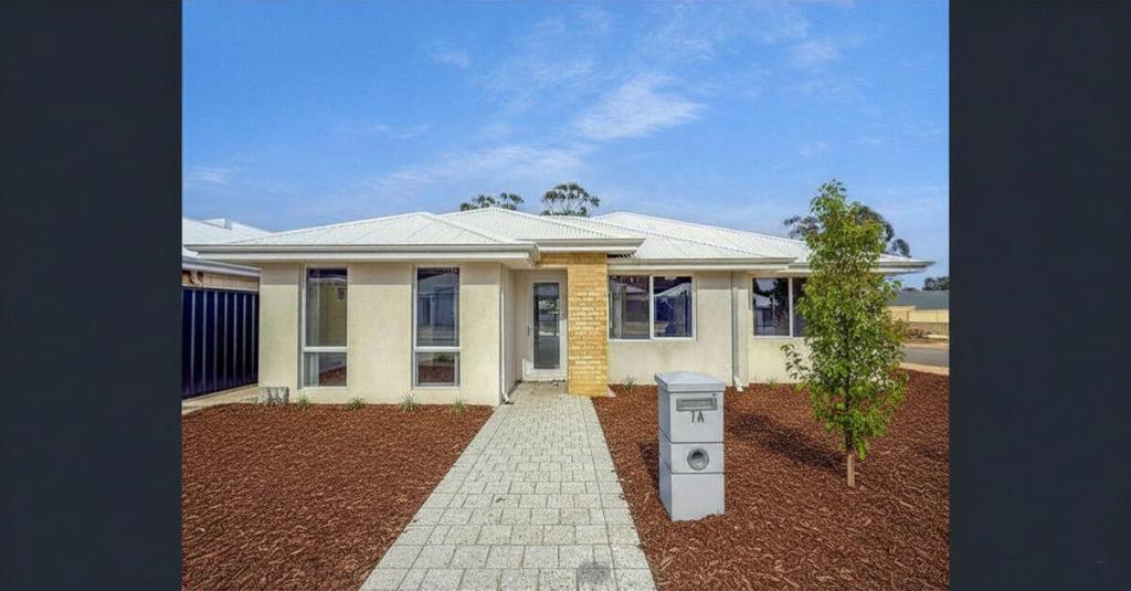 7a Wood Ave, Waroona, WA 6215