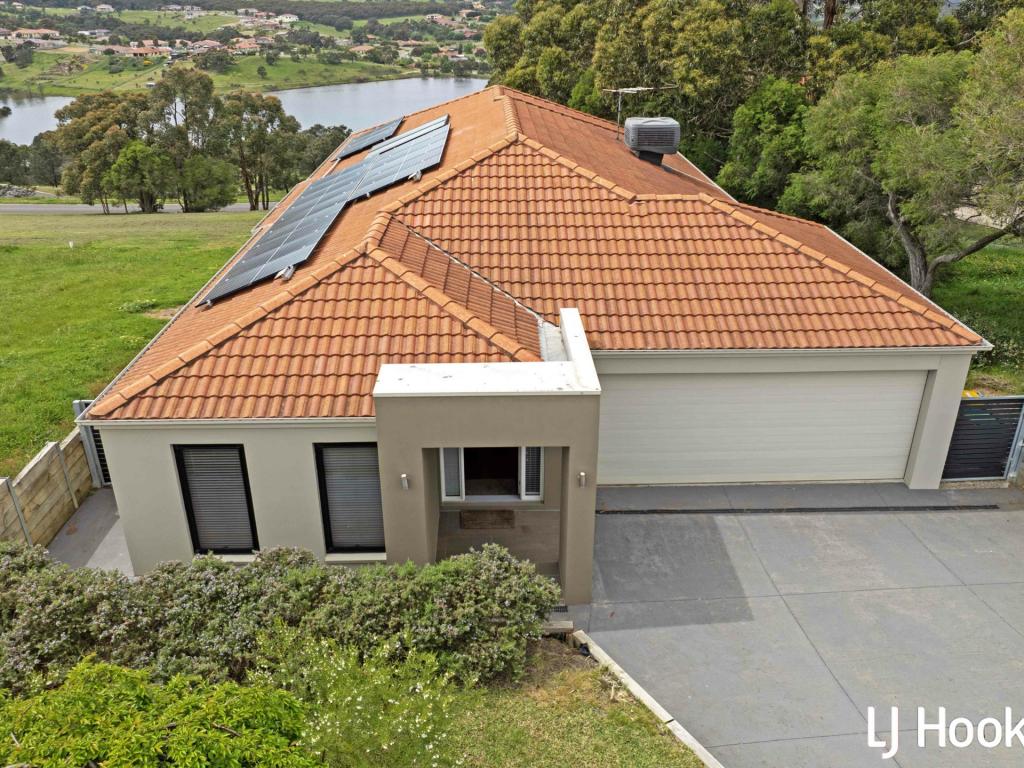 17 SIENA RDGE, WALLAN, VIC 3756