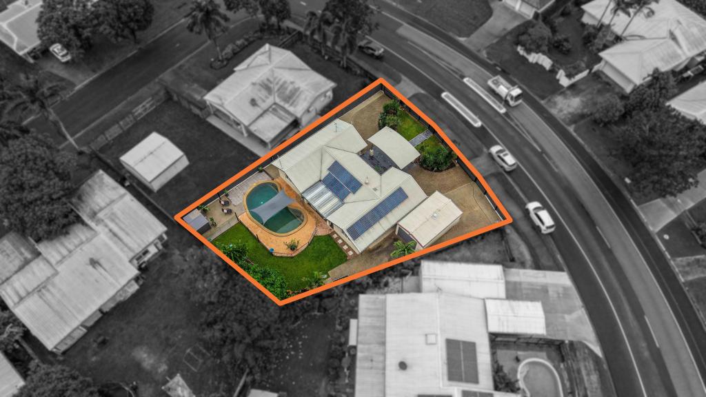 185 Robert Rd, Bentley Park, QLD 4869