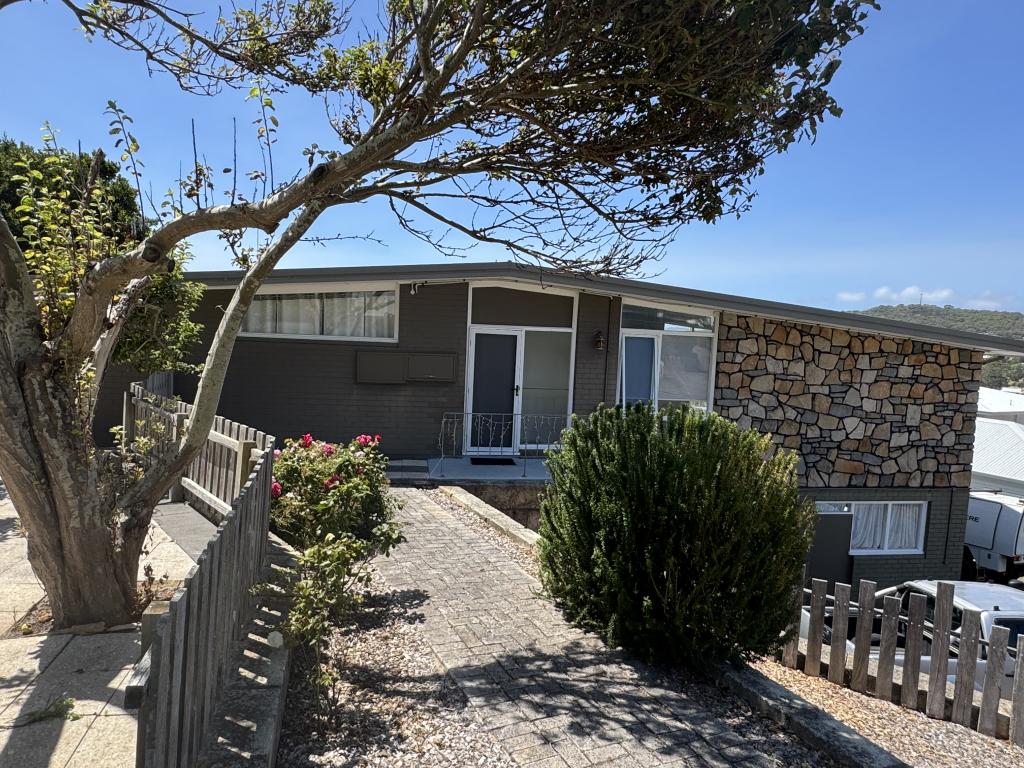 38 Mcleod St, Mira Mar, WA 6330