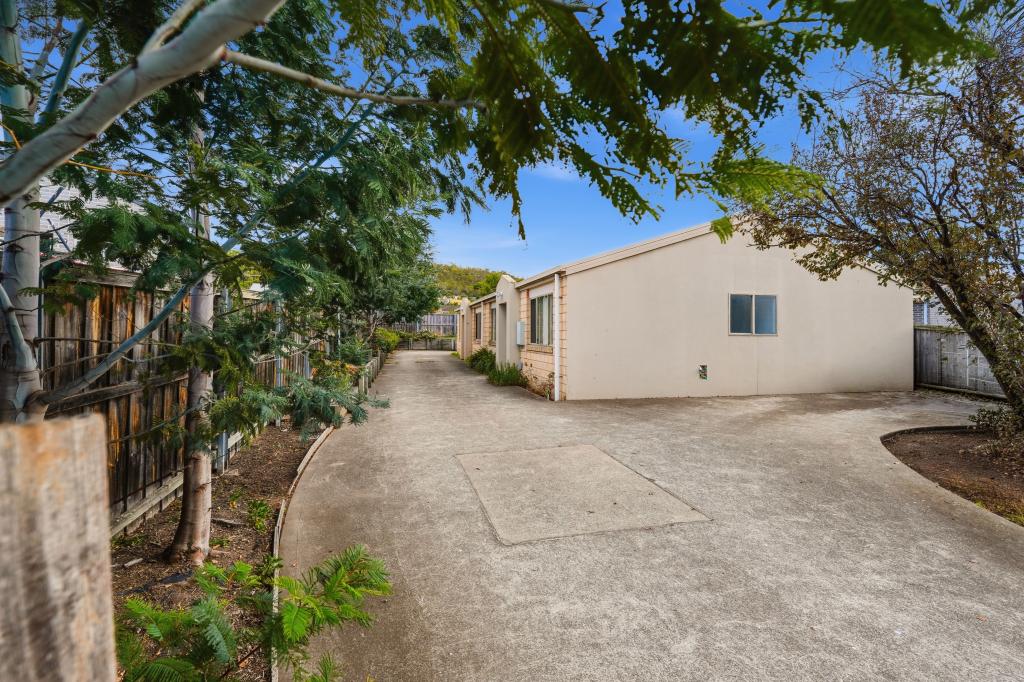 1&2/29 Fontain Cir, Rokeby, TAS 7019