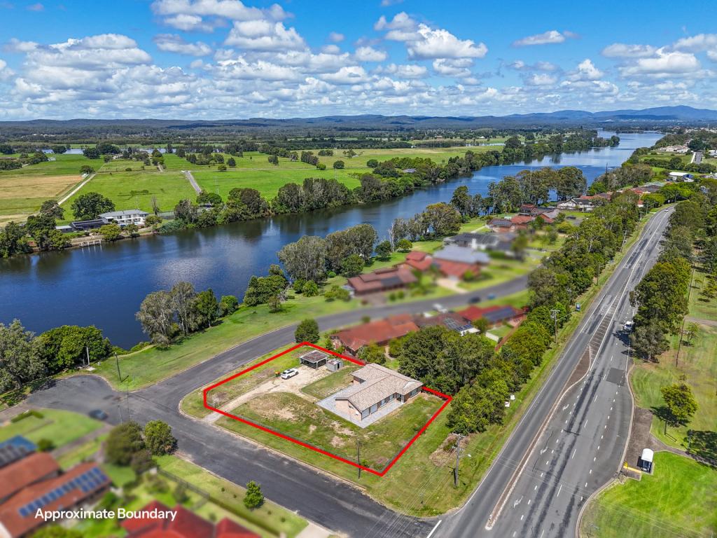 1 Ochiltree Pl, Taree, NSW 2430