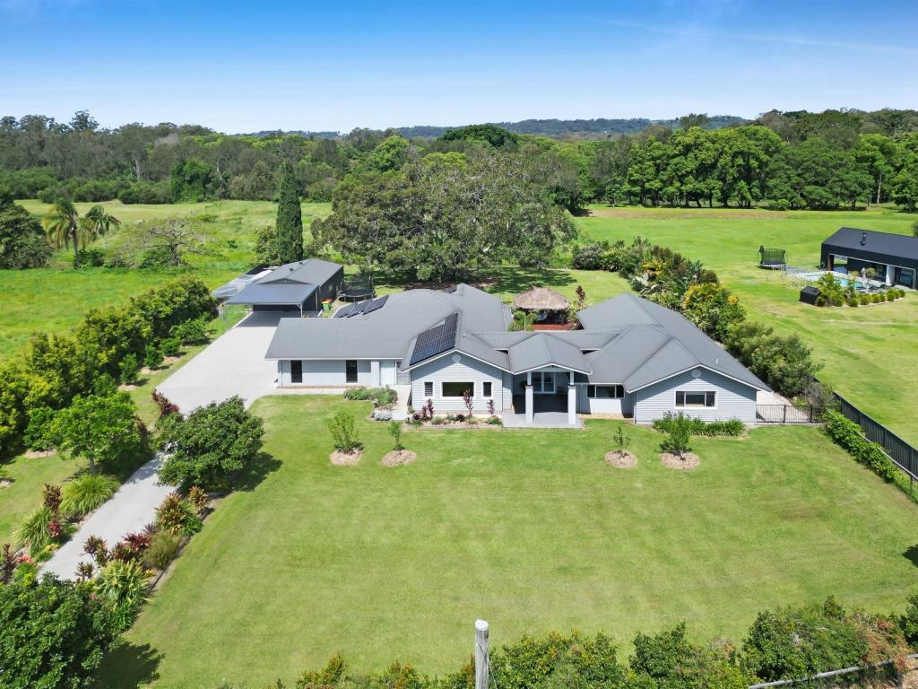 421 Tallebudgera Creek Rd, Tallebudgera Valley, QLD 4228