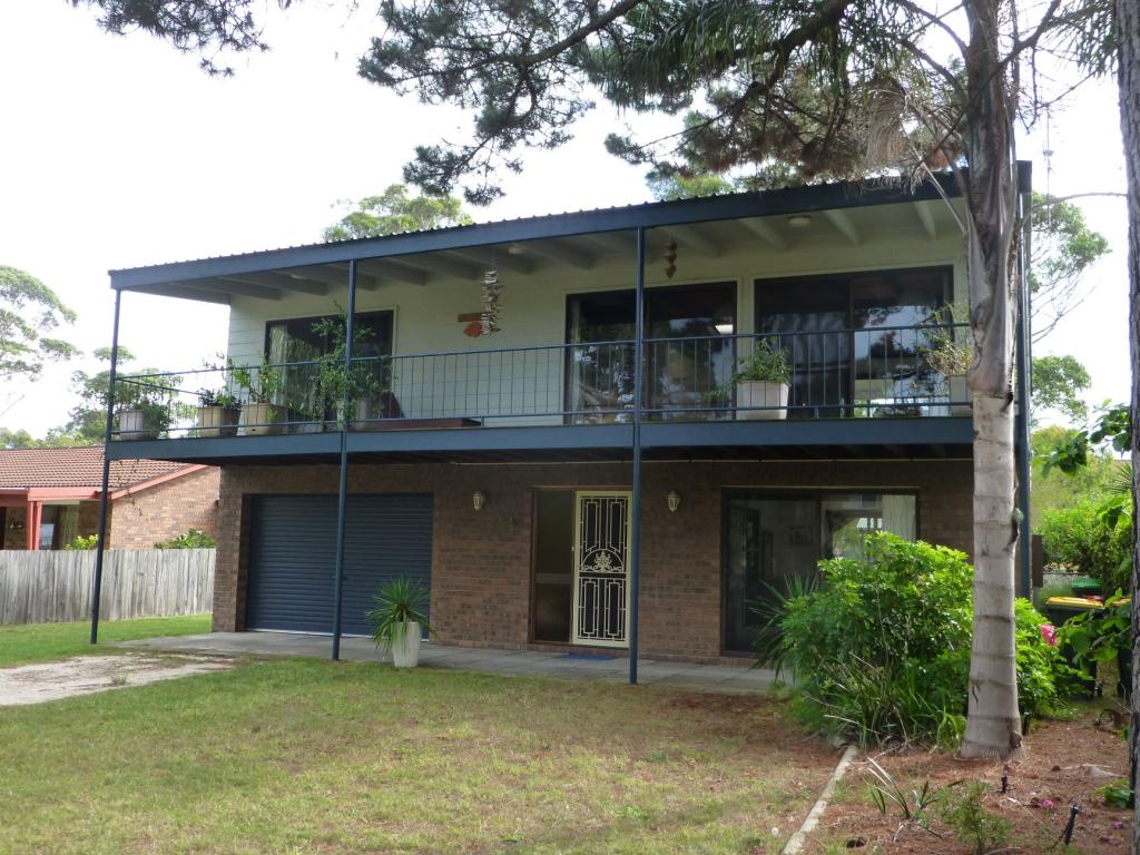 5 Smith St, Broulee, NSW 2537