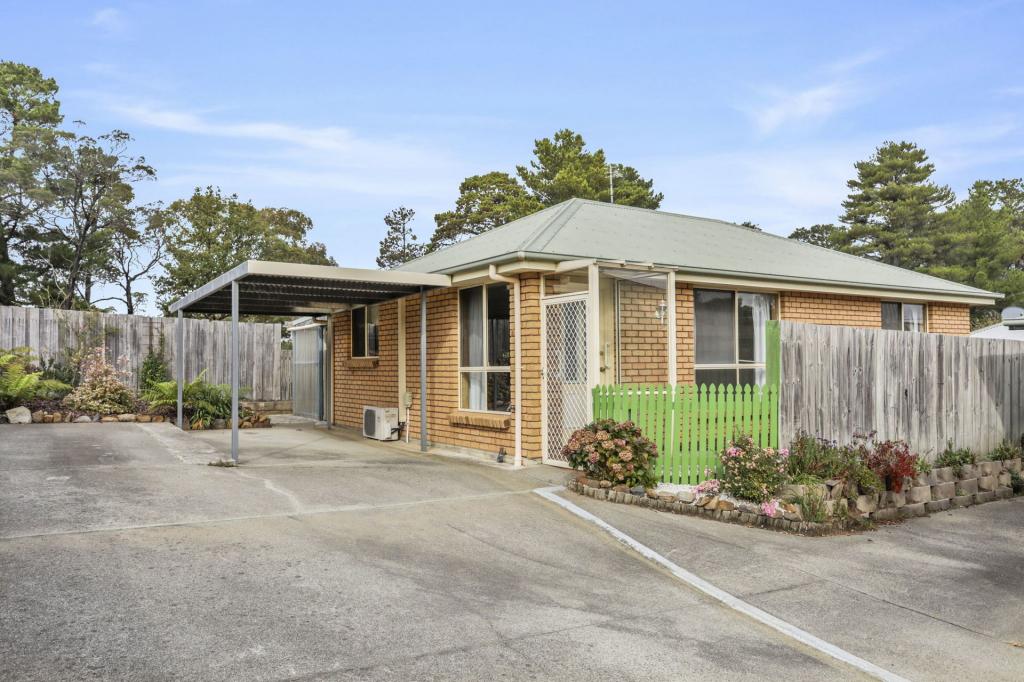 2/36 Parklands Pde, Newnham, TAS 7248