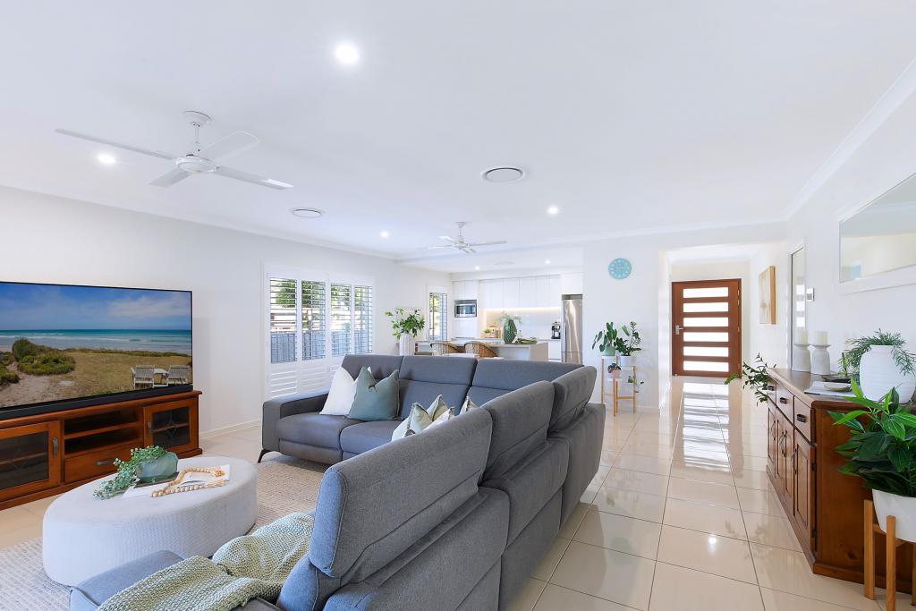 56 SAINT HELEN CRES, WARNER, QLD 4500