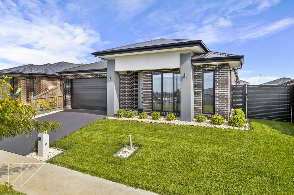 33 Ashdown Dr, Warragul, VIC 3820