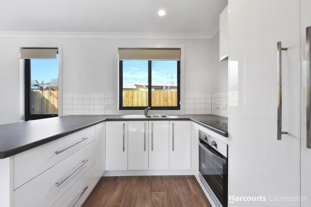 18/16 Barton St, Mowbray, TAS 7248