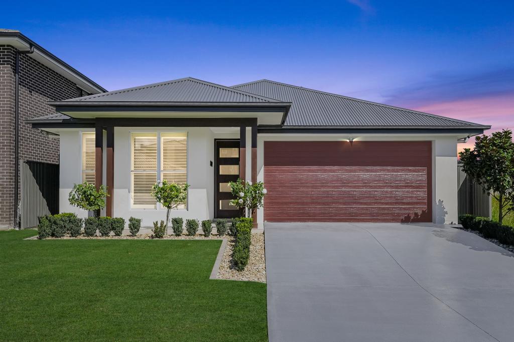 18 Galah Way, Spring Farm, NSW 2570