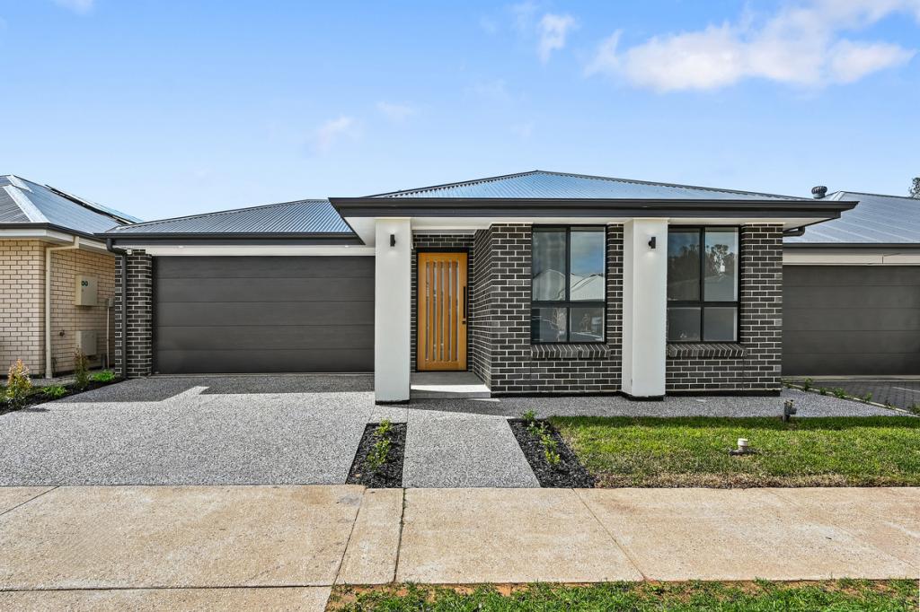 16 Coorong Cres, Andrews Farm, SA 5114