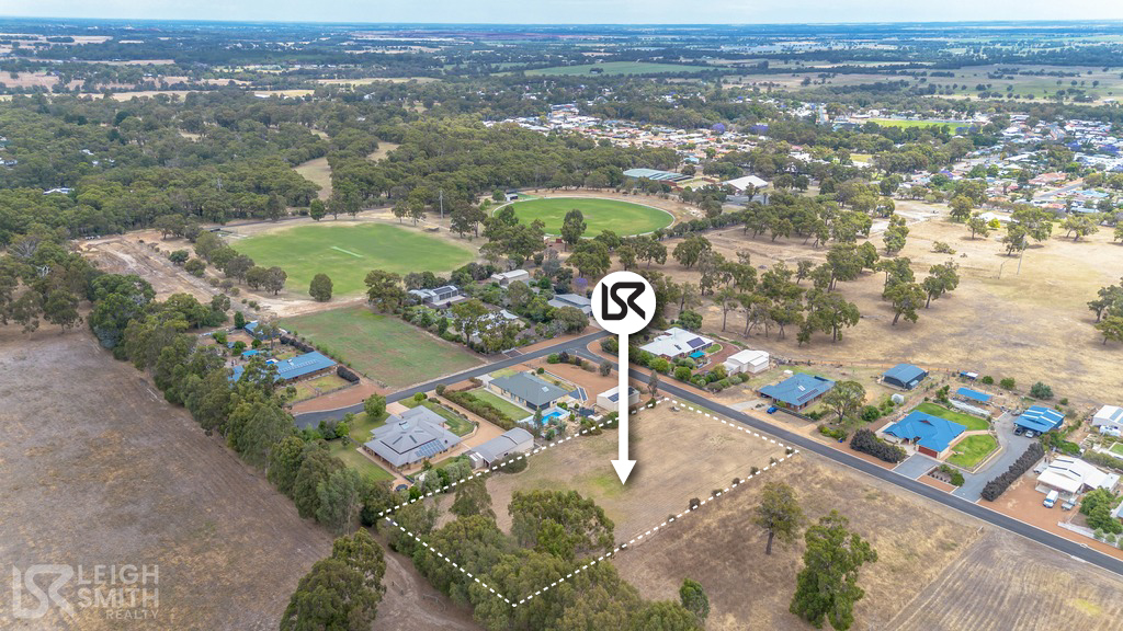  Brookside Gra, Waroona, WA 6215