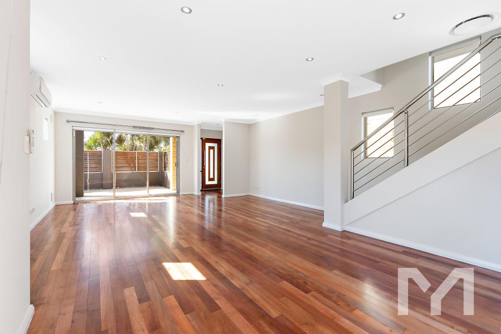 4/39 Murray Rd, Bicton, WA 6157