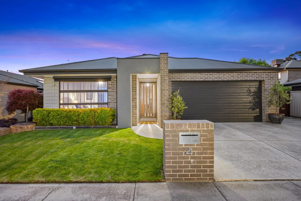 4 Dromana St, Alfredton, VIC 3350