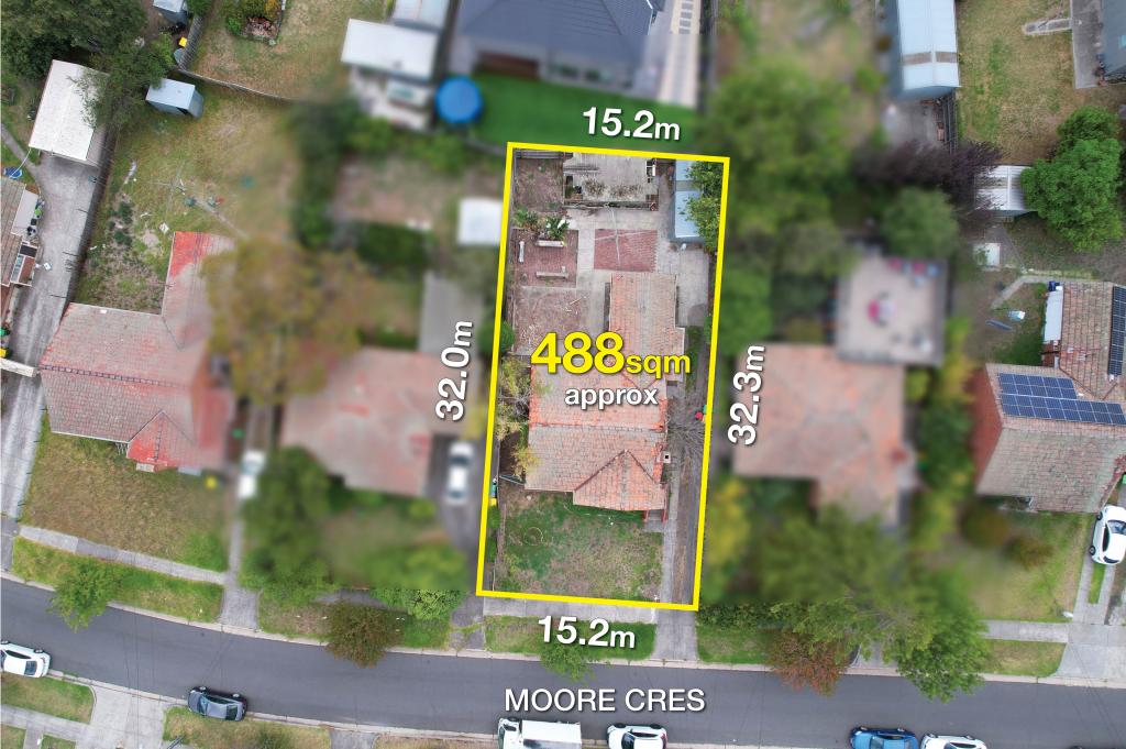 8 Moore Cres, Reservoir, VIC 3073